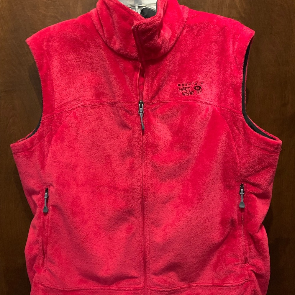 Mountain HardWear Vest